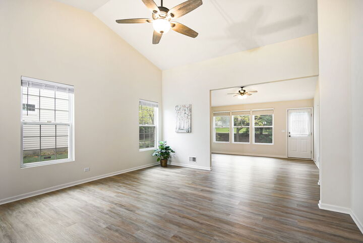 Property Photo:  626 S Curran Road  IL 60073
