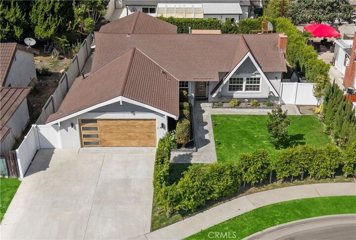 4951 Maui Circle  Huntington Beach CA 92649 photo