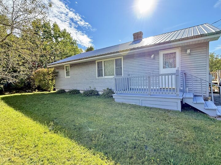 Property Photo:  626 Horseback Road  ME 04419 
