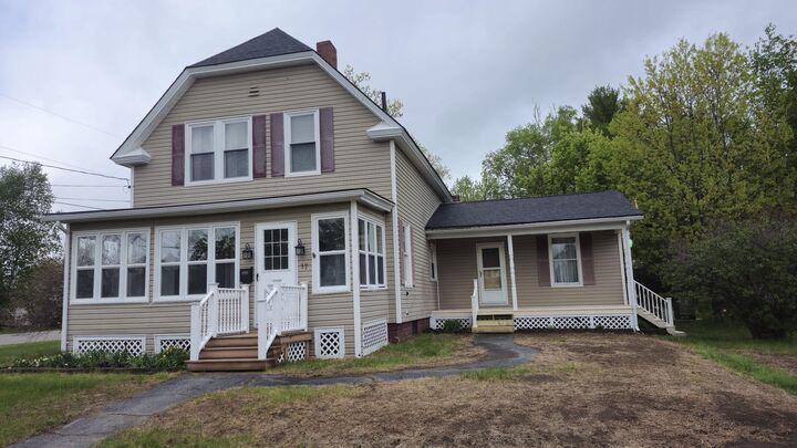 Property Photo: 17 Bates Street ME 04462