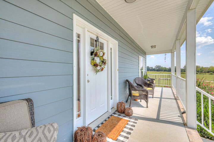 Property Photo: 2149 Pocahontas Rd TN 37357