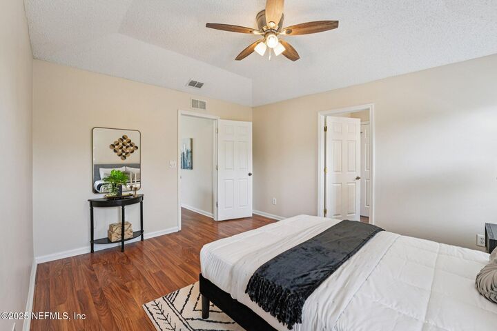 Property Photo:  1657 Teaberry Drive  FL 32068 