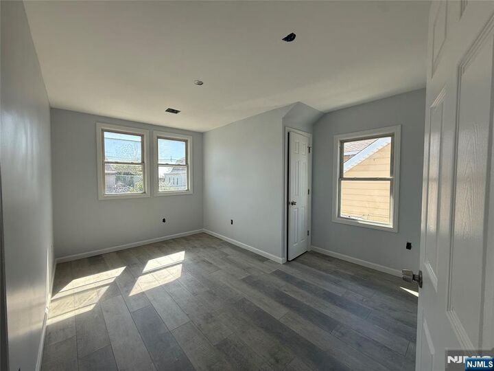 Property Photo:  45 Rutherford Place 2  NJ 07031 