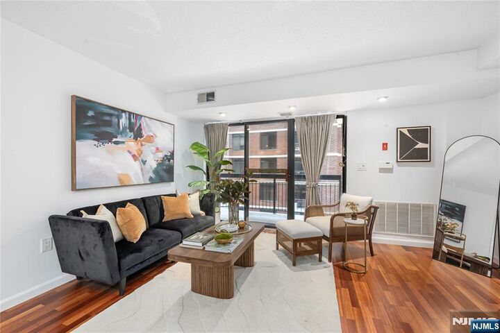 Property Photo: 700 1st Street 4C NJ 07030