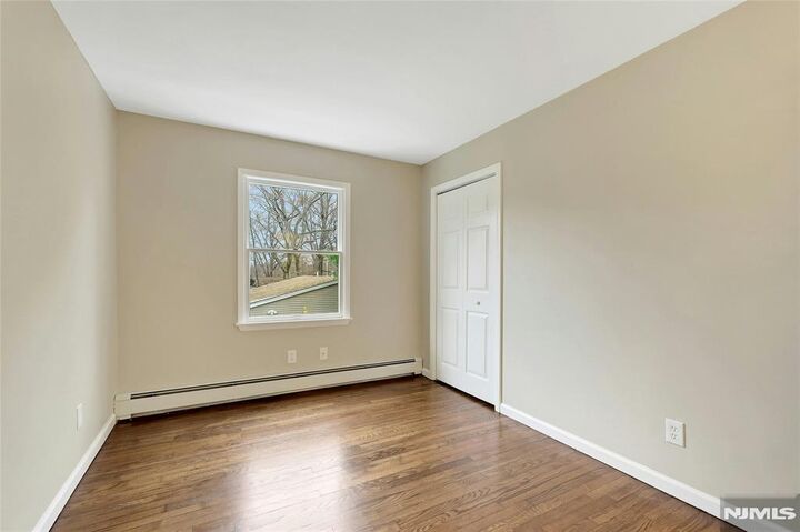 Property Photo:  54 Race Track Drive  NJ 07421 