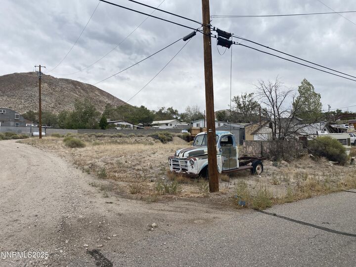 Property Photo:  444 E Valley View Avenue  NV 89049 