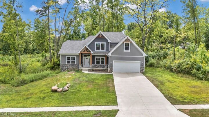 Property Photo:  5 Foxwood Circle  OH 44889 