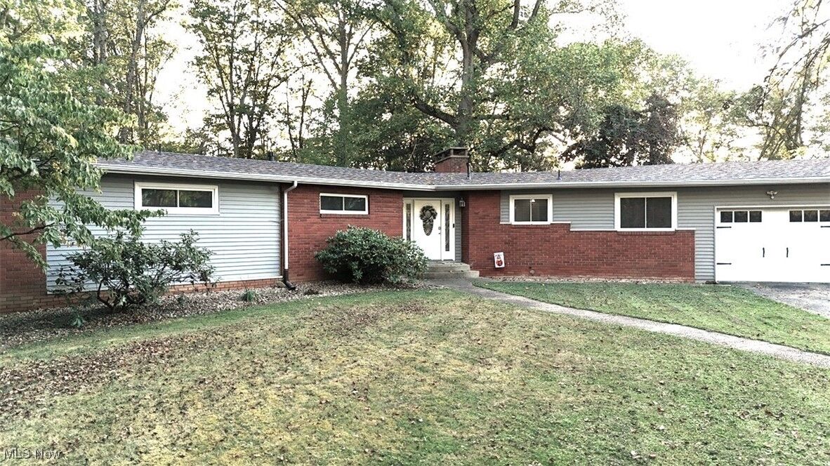 Property Photo: 14 Fox Hill Drive WV 26104