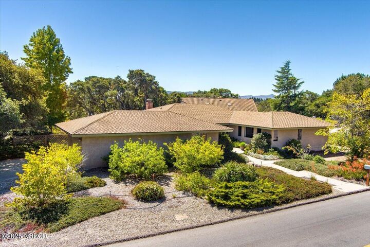 Property Photo: 1320 Onstott Road CA 93436