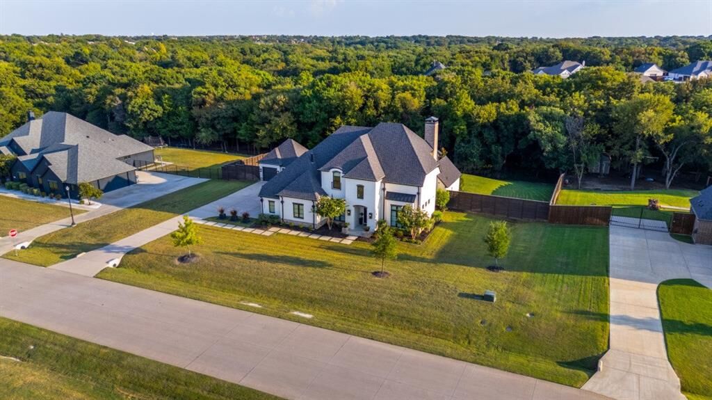 Property Photo:  7430 Woodstream Road  TX 76065 