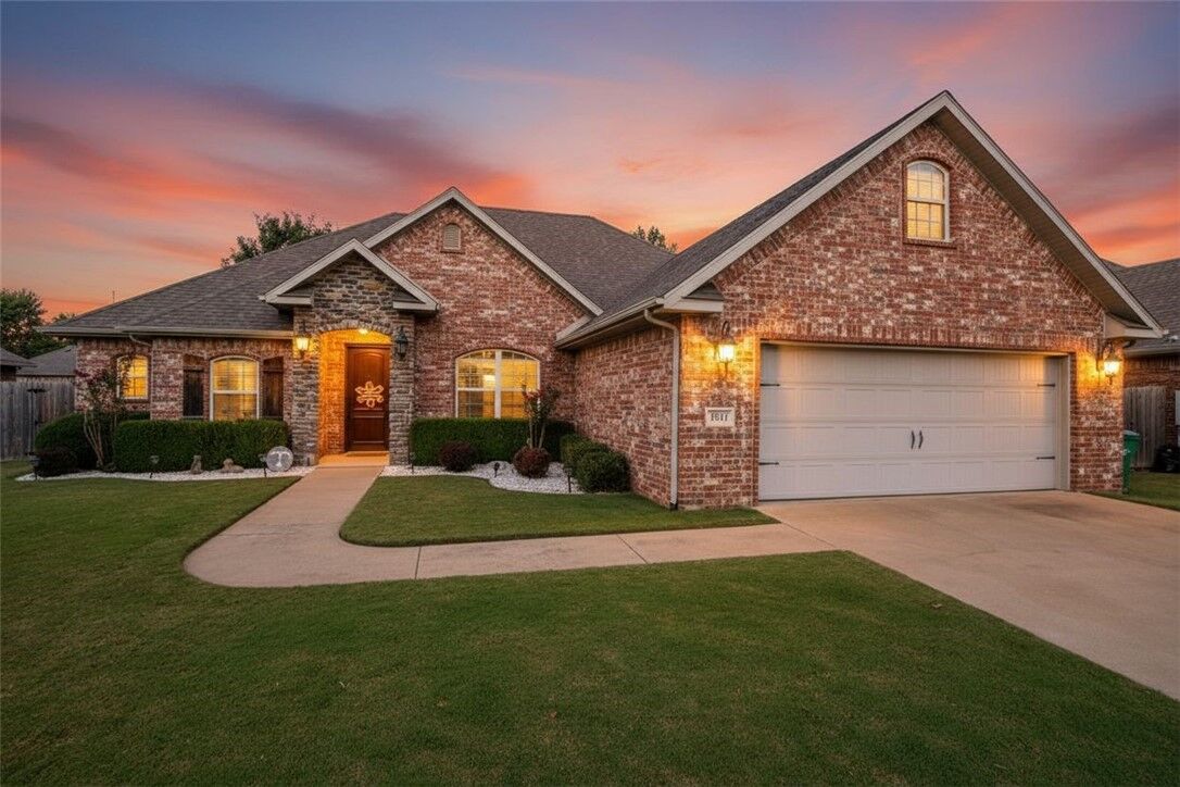 Property Photo: 1041 Harvest Street AR 72719