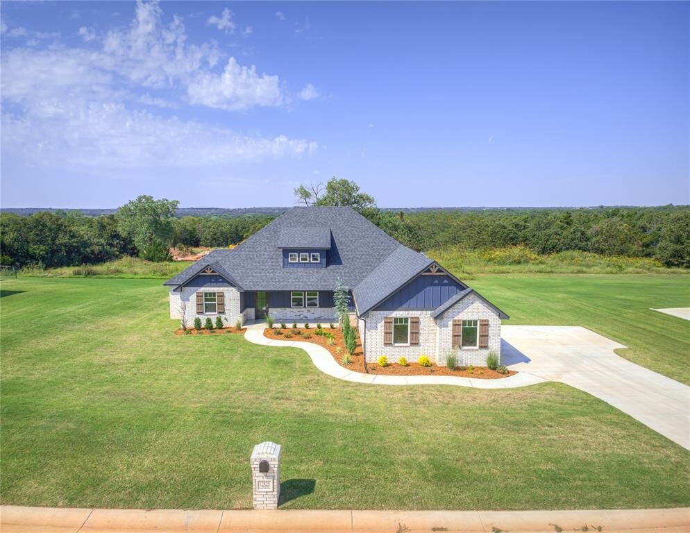 Property Photo:  12825 Painted Sky  OK 73007 