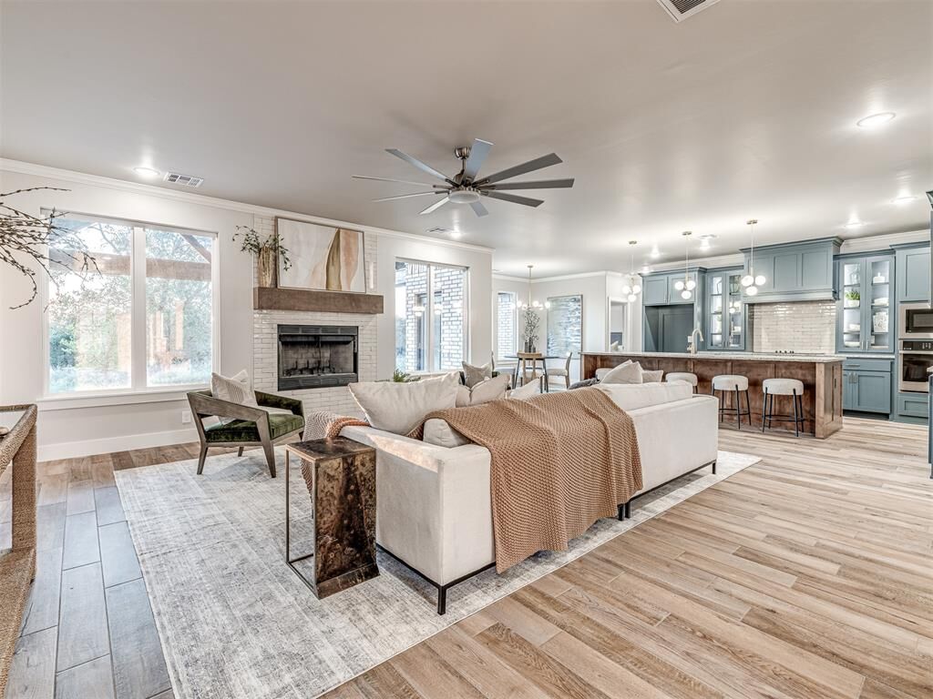 Property Photo: 12825 Painted Sky OK 73007