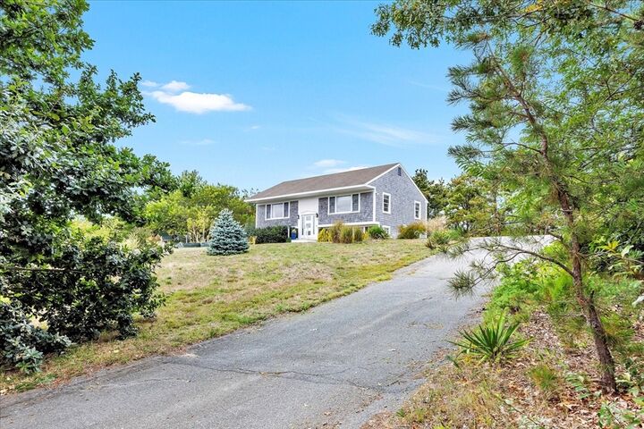 6 Professional Heights Rd 1  Truro MA 02666 photo