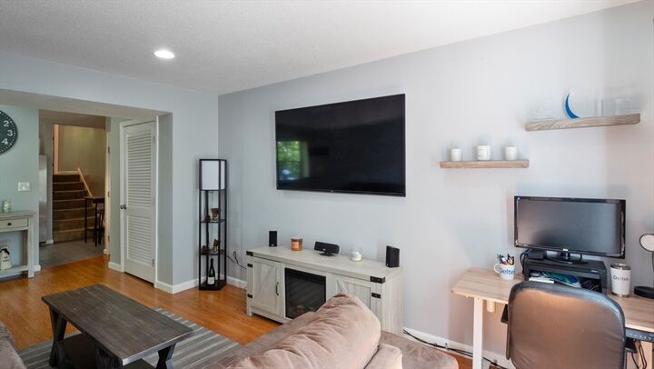 Property Photo:  4 Duck Pond Rd 218  MA 01915 