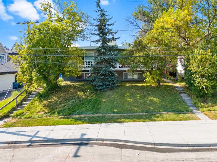 Property Photo:  5607 4 Street SW  AB T2V 4J7 