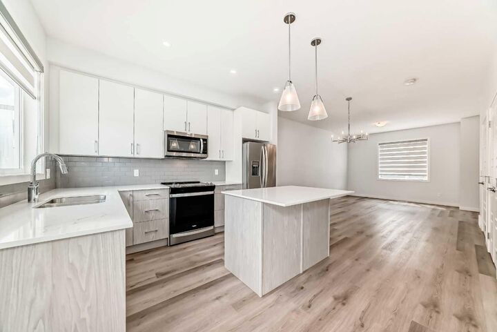 Property Photo:  75 Evanscrest Common NW 106  AB T3P 2A3 