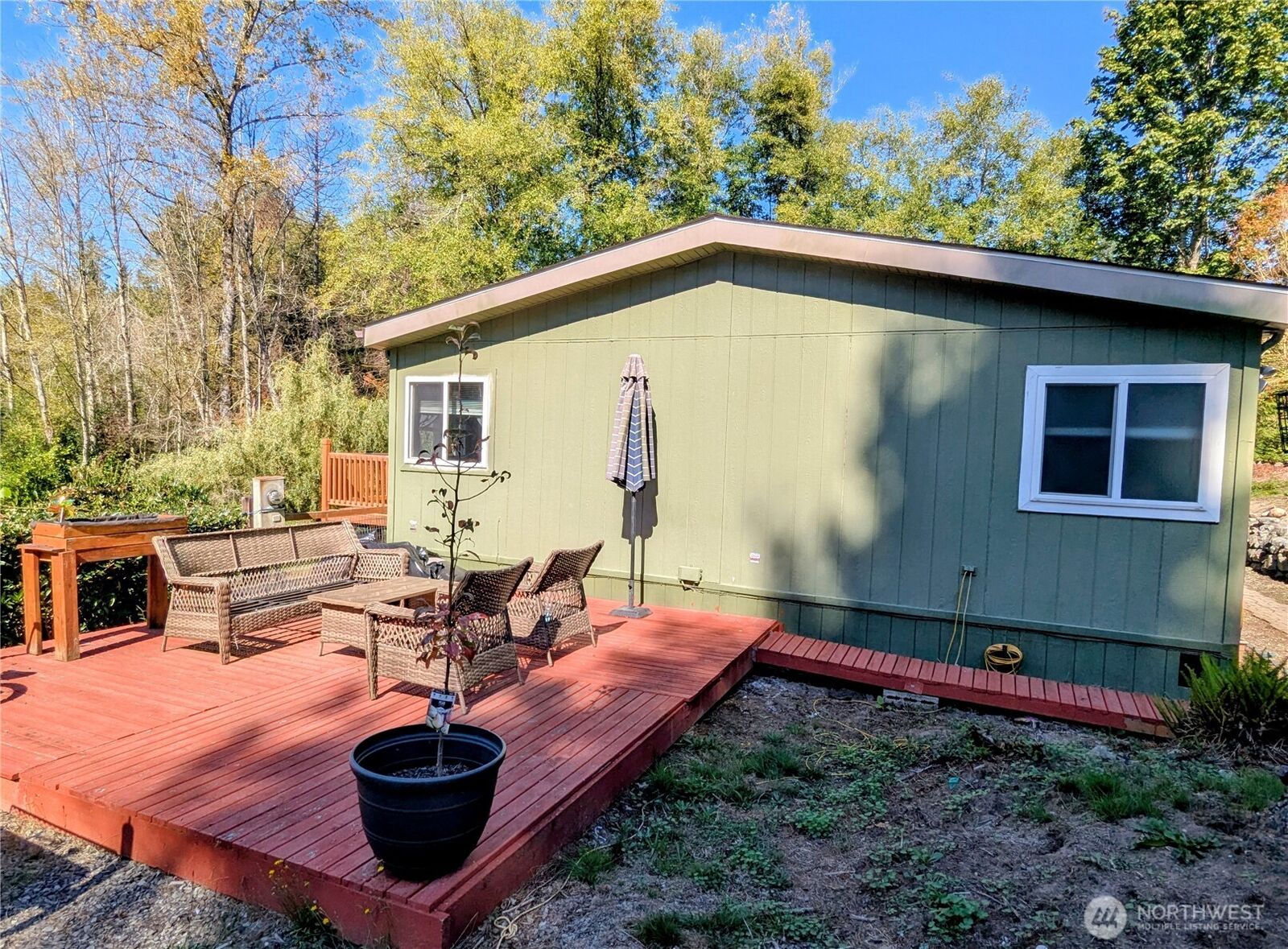 Property Photo:  6622  5th Drive NW  WA 98271 