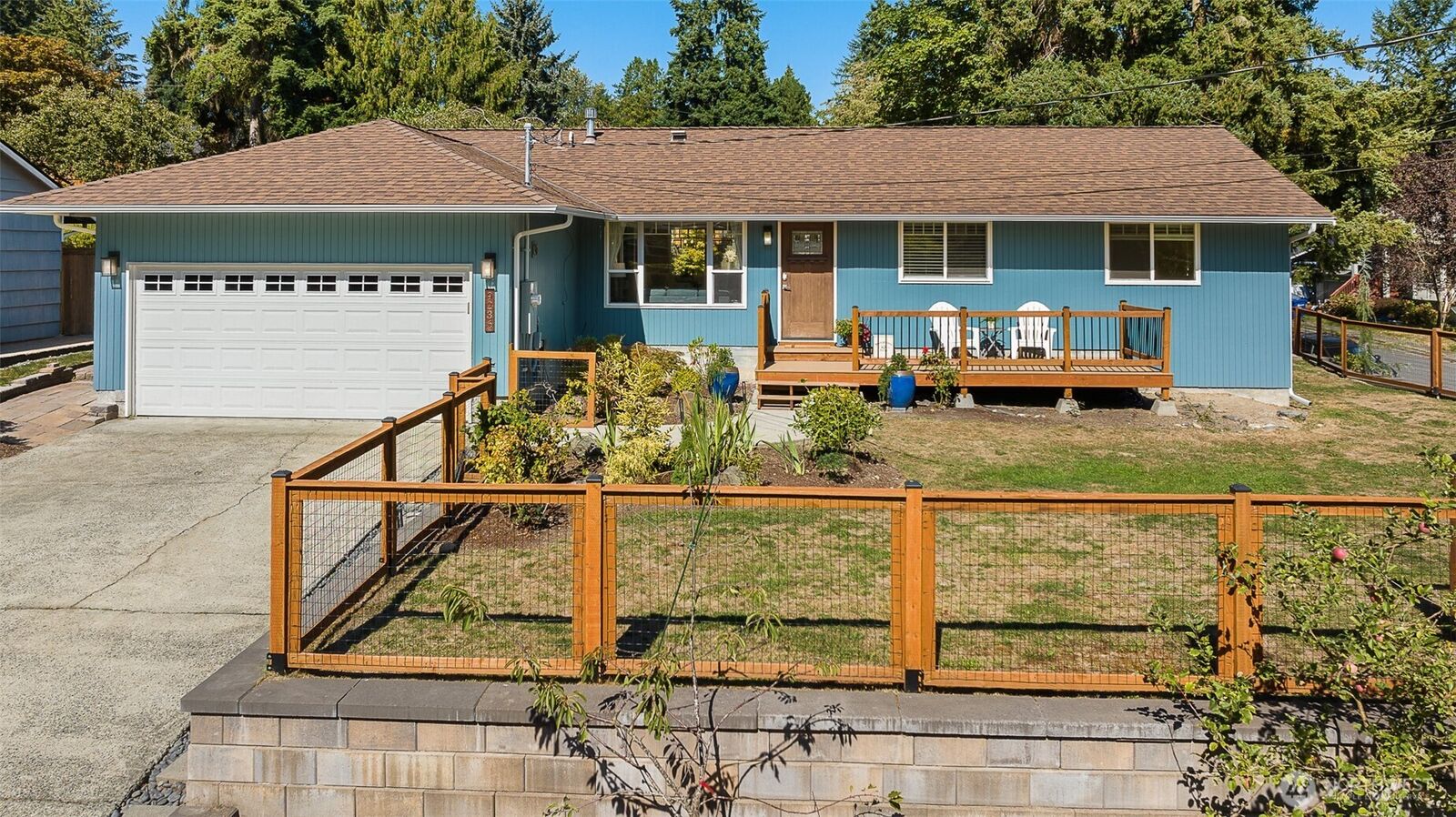 Property Photo:  9236 NE 191st Street  WA 98011 