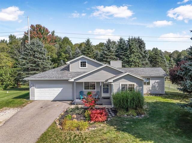 835 Mulberry Drive  Green Lake Twp MI 49685 photo