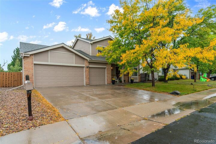 1320 Stonehaven Avenue  Broomfield CO 80020 photo
