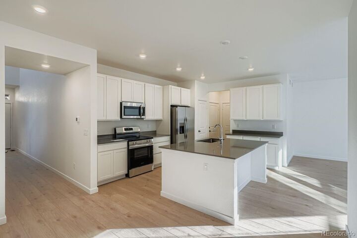 Property Photo:  6760 Juniper Drive  CO 80602 