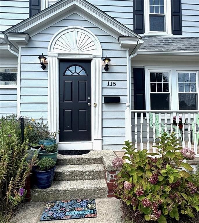 Property Photo:  115 Concord Avenue  RI 02910 