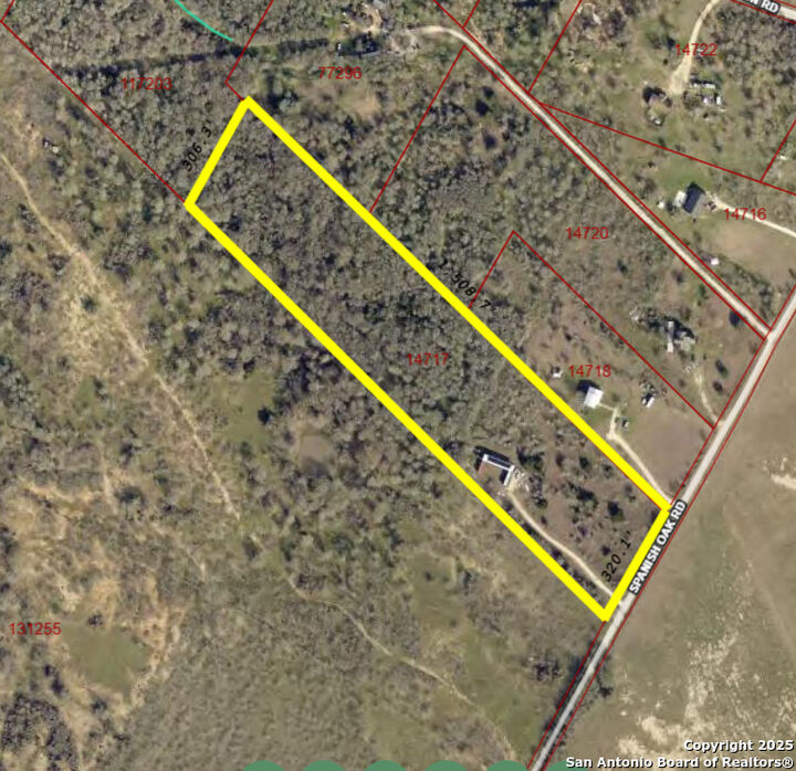 Property Photo:  545 Spanish Oak Road  TX 78616 