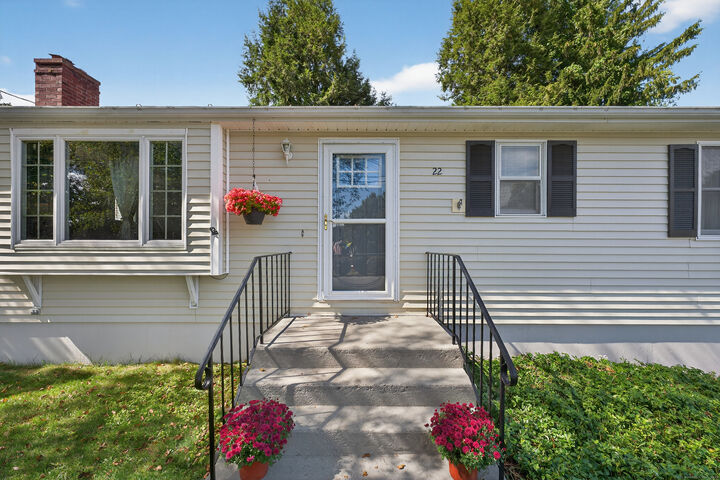 Property Photo:  22 Evergreen Street  CT 06360 