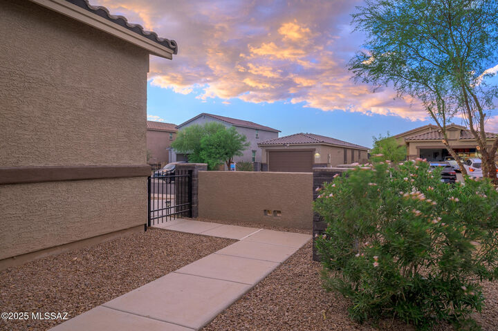 Property Photo:  10715 W Golson Drive  AZ 85653 