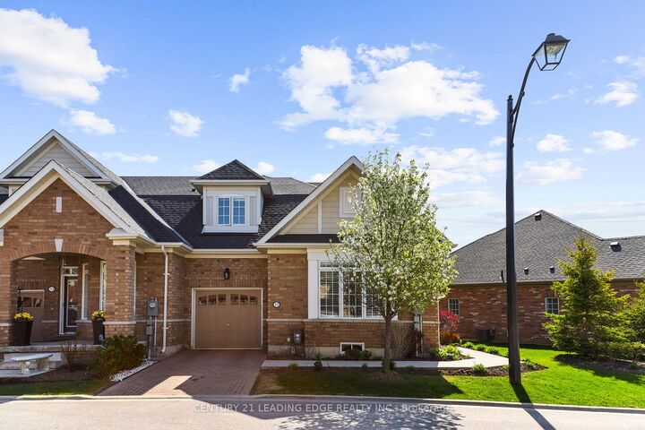 Property Photo:  35 Lobelia Street  ON L6R 3Z6 