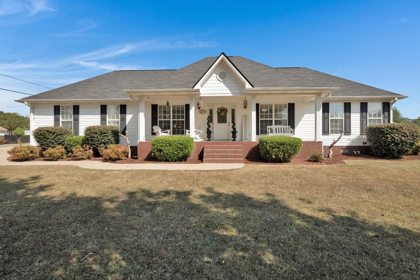 Property Photo: 22 Summerville Estates Cir AL 35504