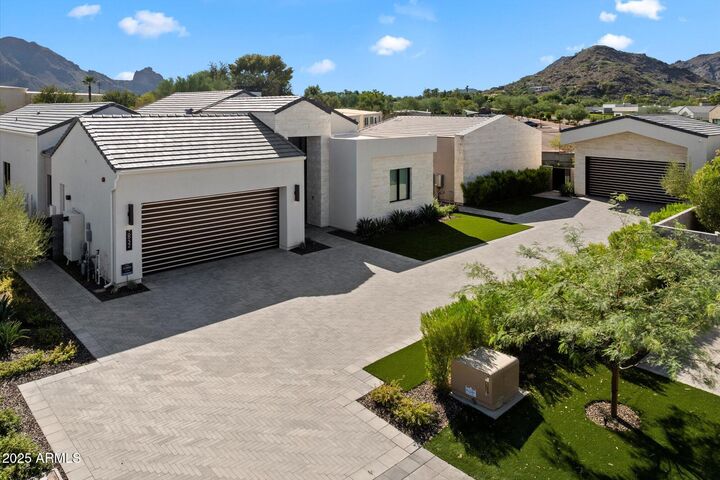 6932 N Cactus Wren Court  Paradise Valley AZ 85253 photo