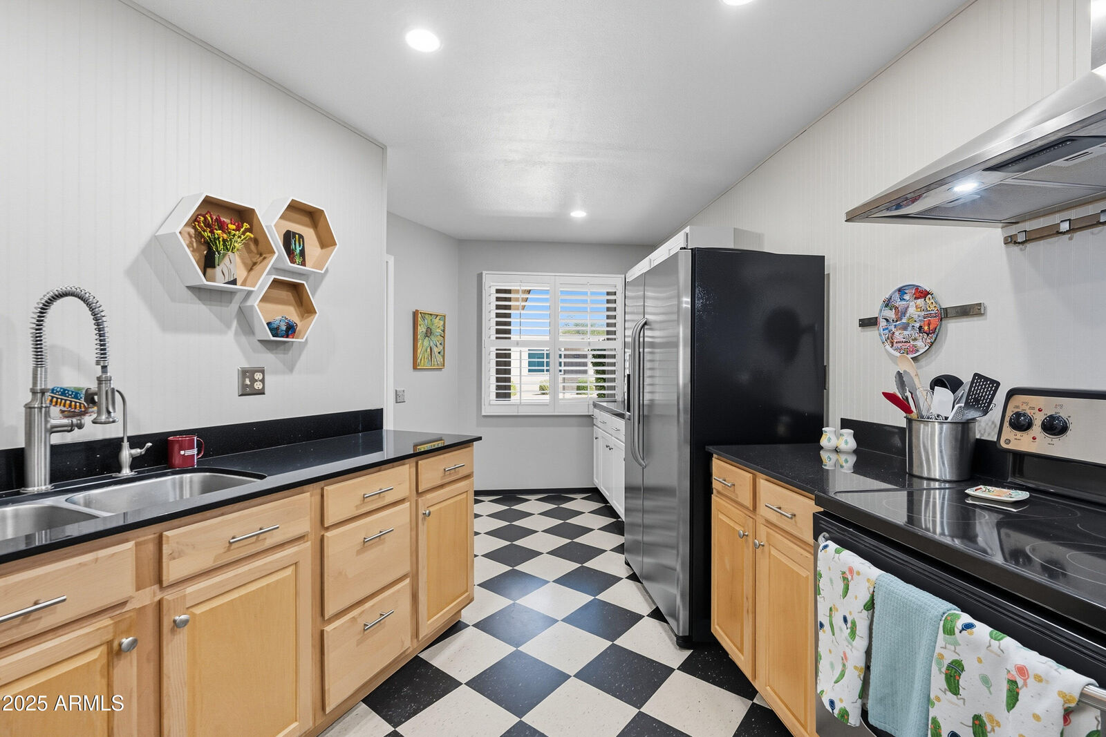 Property Photo:  16801 N 103rd Avenue  AZ 85351 