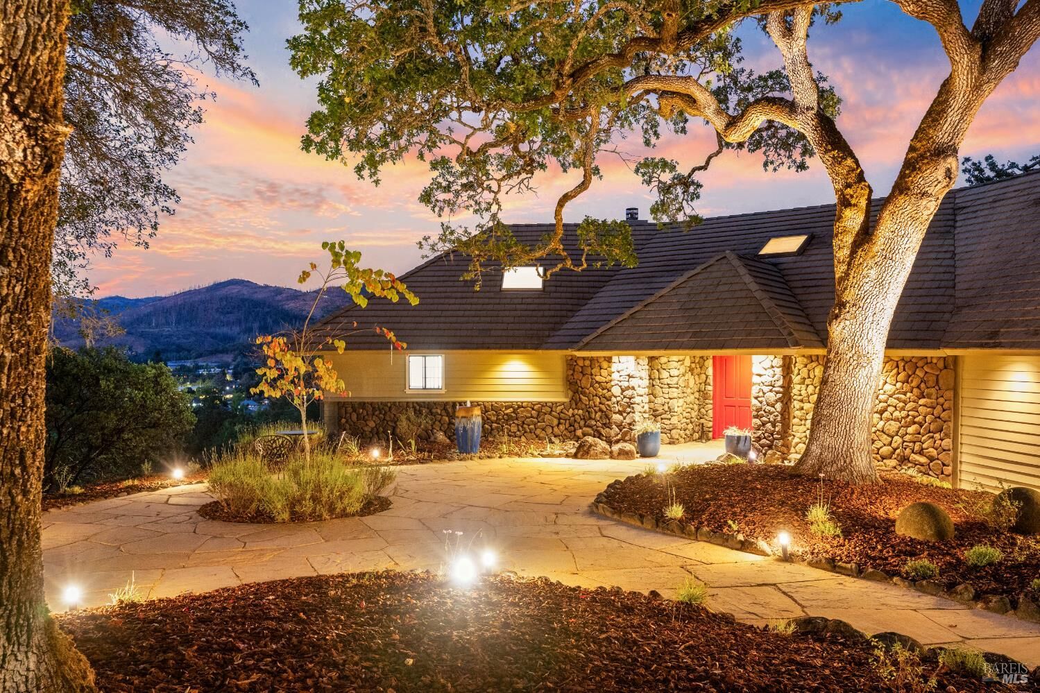 Property Photo: 607 Wild Oak Drive CA 95409