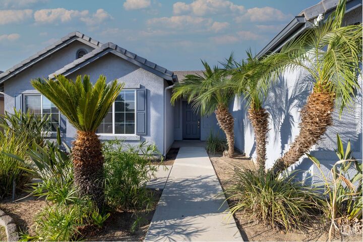 Property Photo: 12408 Valentano Avenue CA 93312