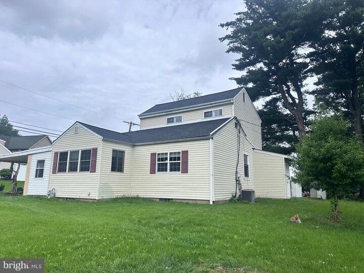 Property Photo: 300 Independence Road PA 19406