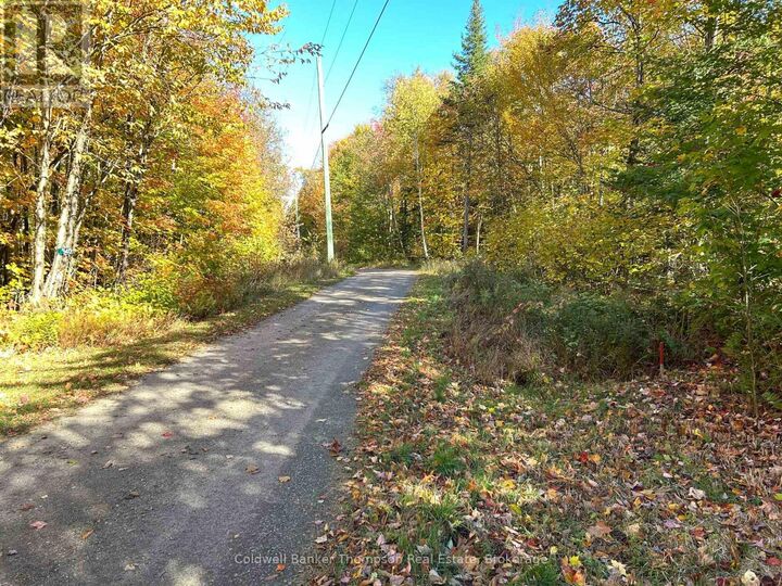 Photo de la propriété:  833 Hamilton Lake Road  ON P0A 1X0 