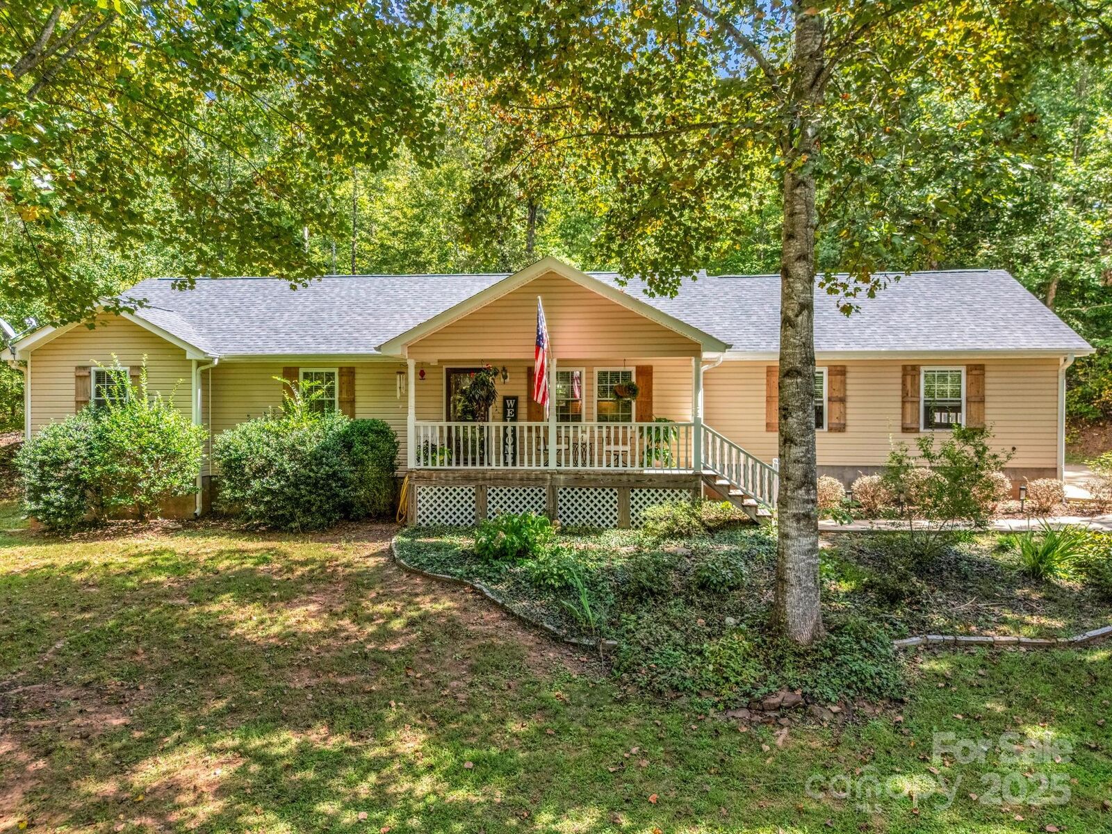 Property Photo:  139 Holly Forest Drive  NC 28139 
