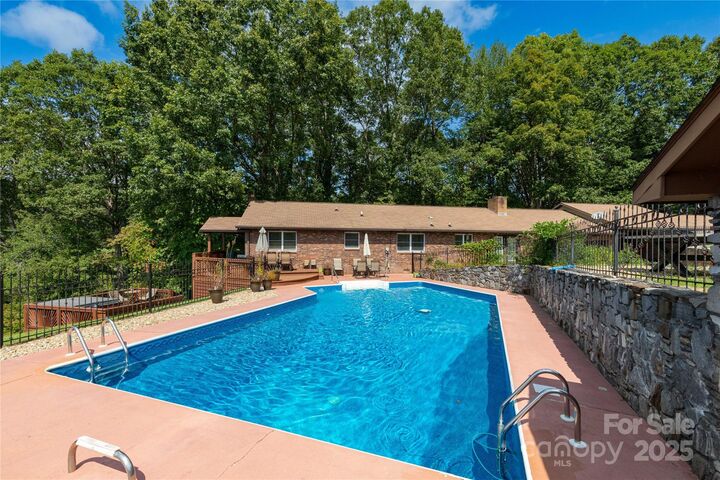 Property Photo:  35 Heatherly Drive  NC 28715 
