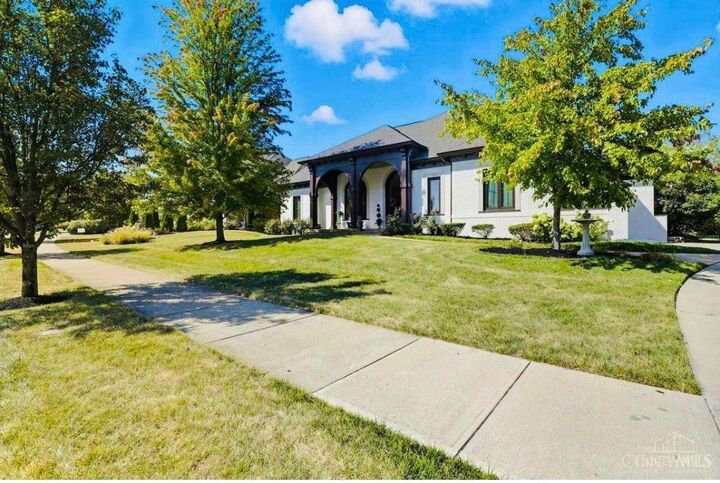 Property Photo: 5369 North Shore Place OH 45040