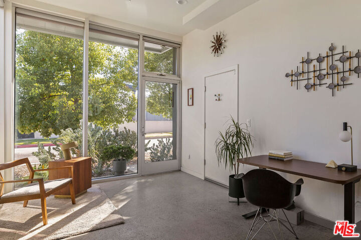 Property Photo:  3543 Casitas Ave  CA 90039 