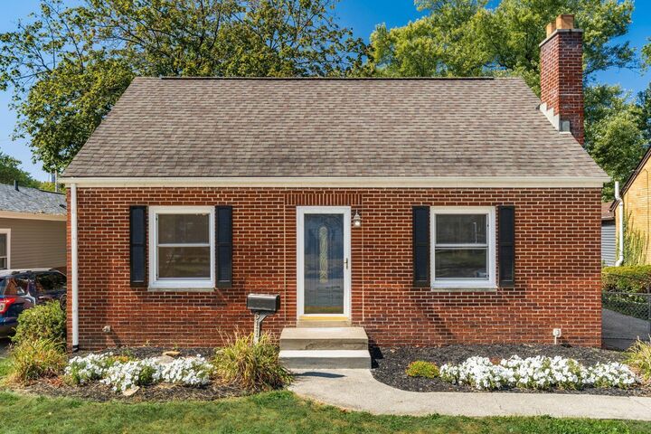 511 Stanbery Avenue  Columbus OH 43209 photo