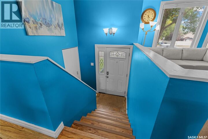 Property Photo:  3762 Fairlight Drive  SK S7M 4T5 