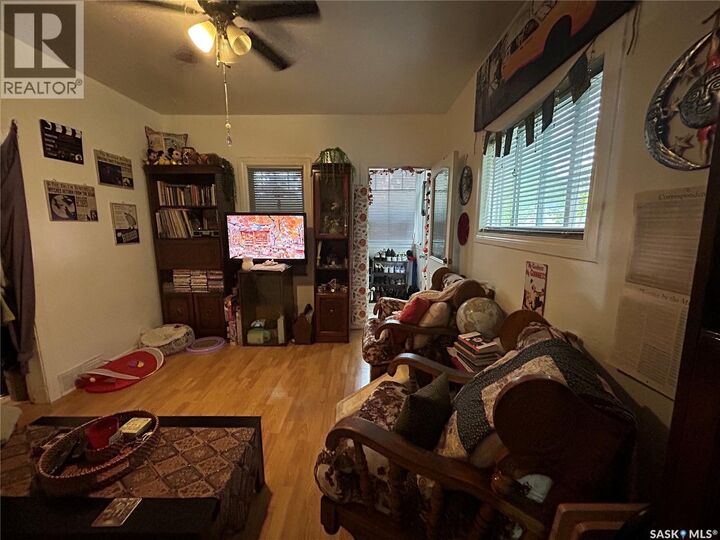 Property Photo:  1042 Coteau Street W  SK S6H 5G4 