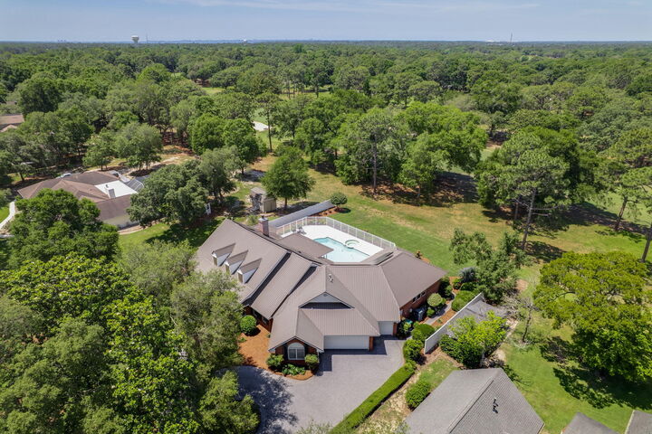 Property Photo: 1129 Forest Road FL 32578