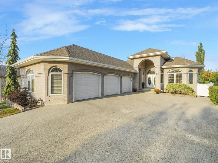 Property Photo:  81 Promenade Boulevard  AB T4X 1R1 