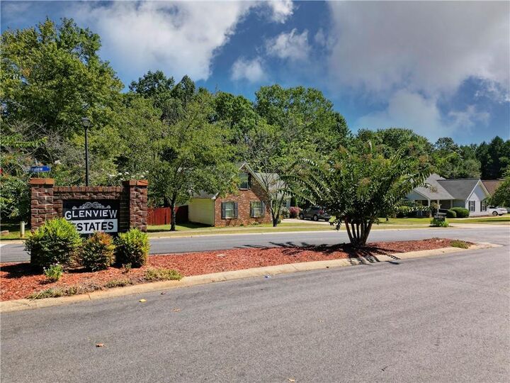 Property Photo: 100 Glenview Drive GA 30224