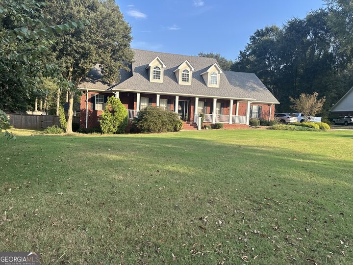 Property Photo:  1102 Sequoia Trail  GA 30252 
