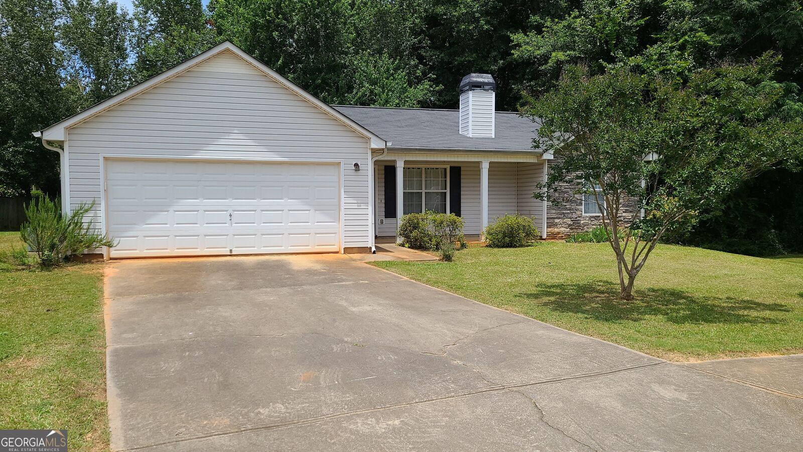 Property Photo:  601 Connors Path  GA 30248 